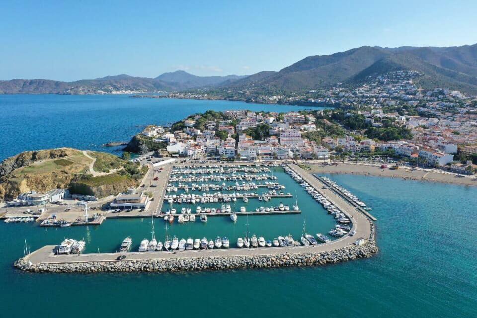 Appartamento Port De Llanca , La Miranda Esterno foto
