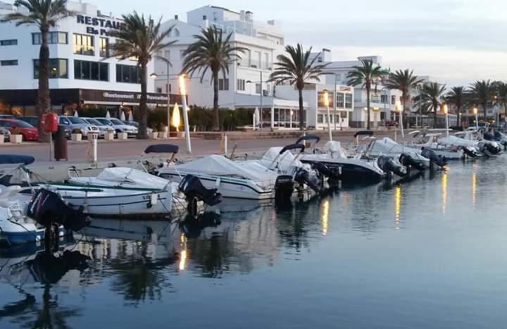 Appartamento Port De Llanca , La Miranda Esterno foto